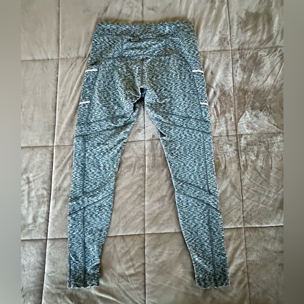 Smartwool Tights, size medium - Picture 11 of 11